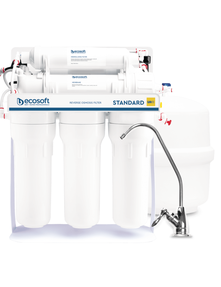 Osmoseur Ecosoft Standard avec pompe et support